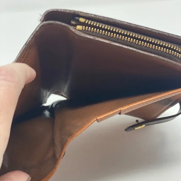 LOUIS VUITTON Logo Porte Papier Zip Bifold Wallet Monogram Brown  Serial #SP0929 - Picture 9 of 12